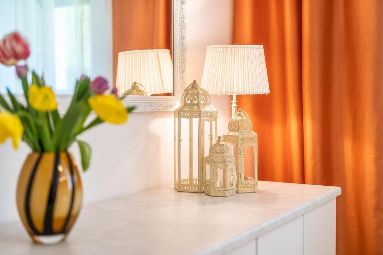 Pod Roza Wiatrow Appartement Kołobrzeg Buitenkant foto